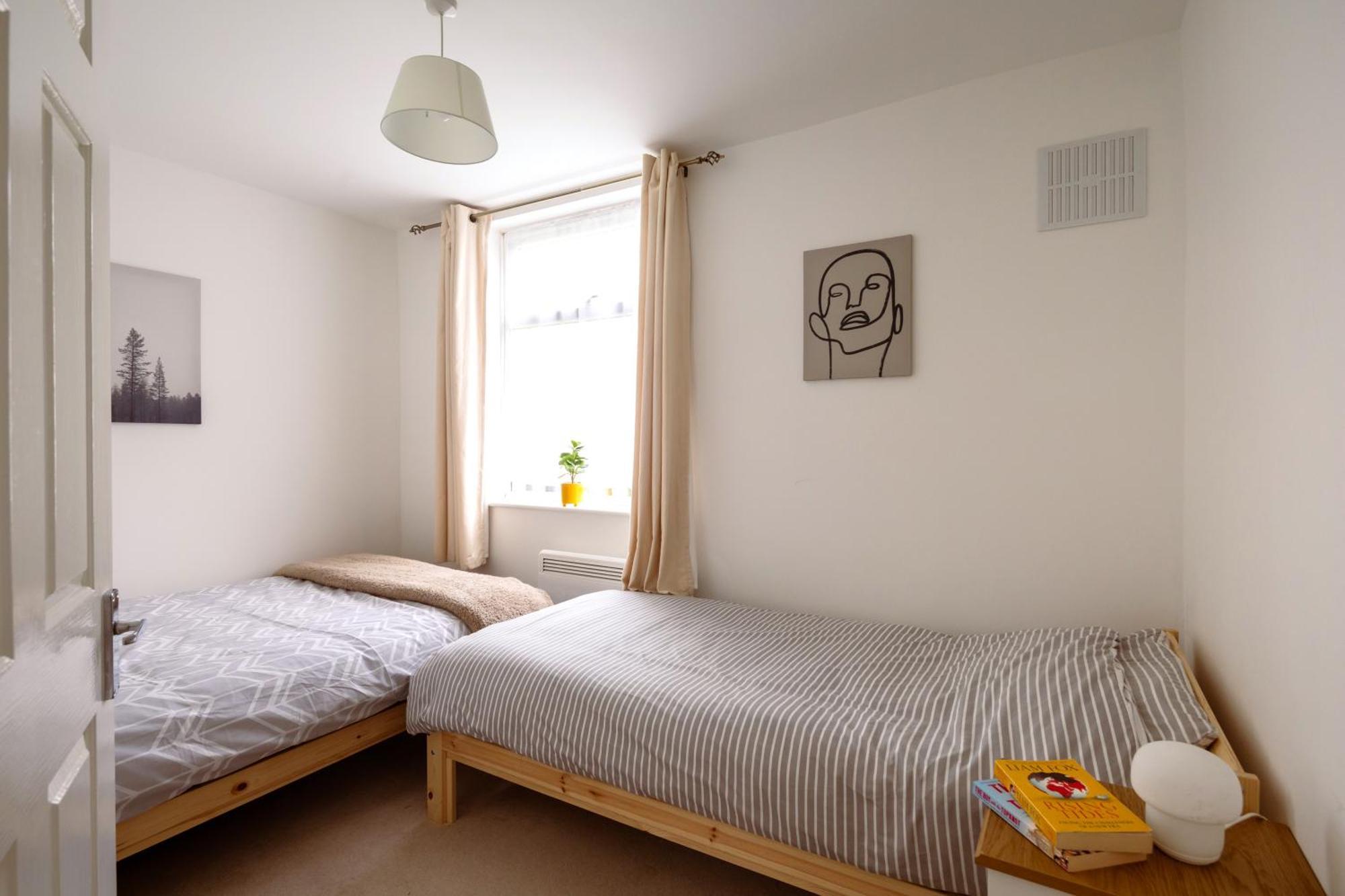 Appartement Guildford Town Centre With Parking Extérieur photo